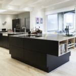 Montage af køkken fra Søgaard tømrer og snedker