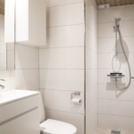 Nyt badeværelse Montering Badeværelse Renovering Klinker Totalentreprise Totalrenovering Søgaard tømrer og snedker